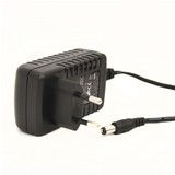 URZ1156-ALIMENTATOR 5V 2.5A 2.1/5.5 (+)